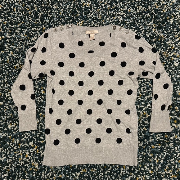 Banana Republic Sweaters - Polka dot Banana Republic sweater with buttons scoop neck